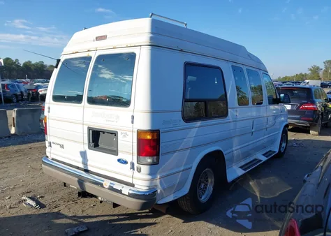 1993 Ford Econoline E150 Van z USA, uszkodzony, nr VIN 1FDEE14H4PHB16824